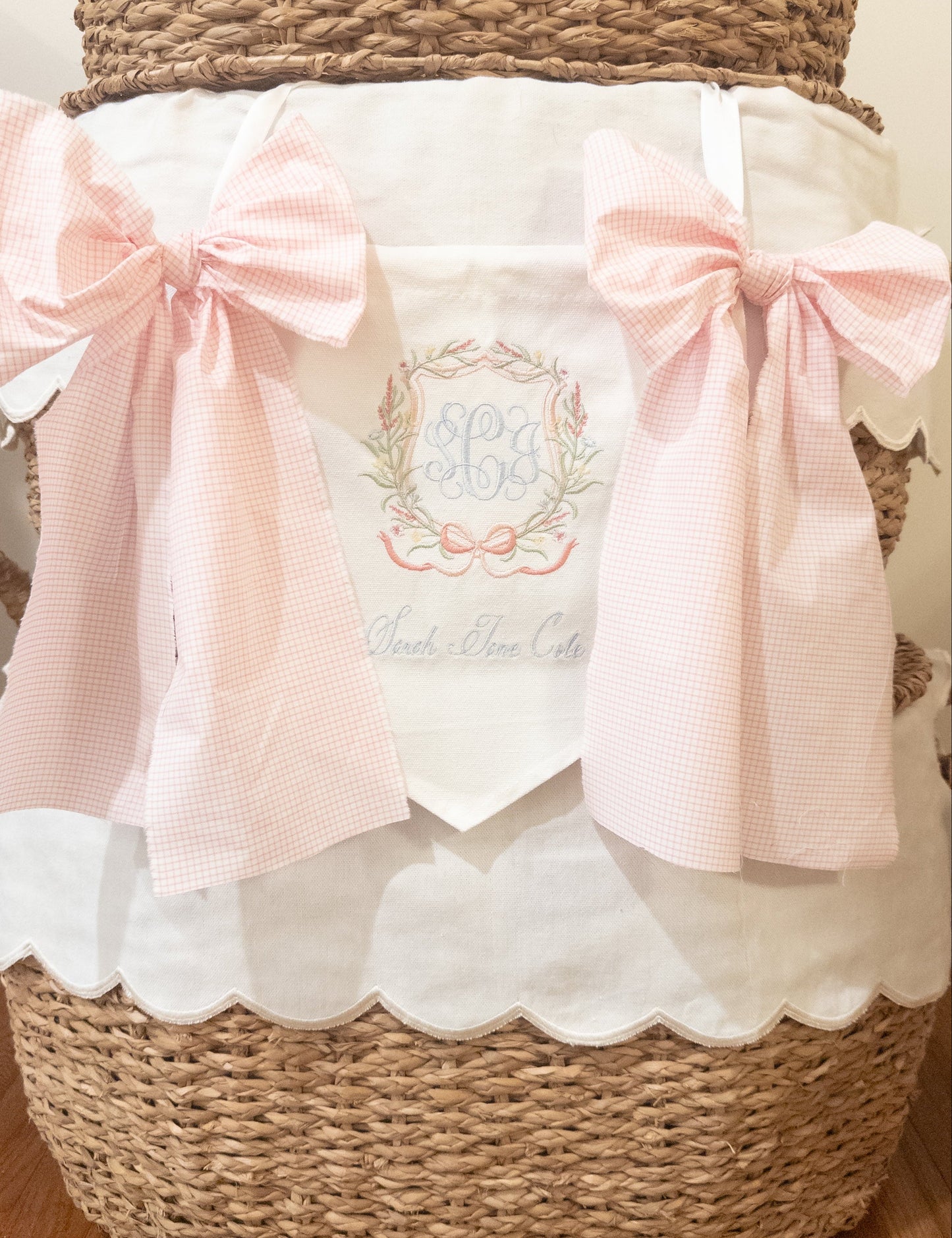 Bespoke Announcement Banner