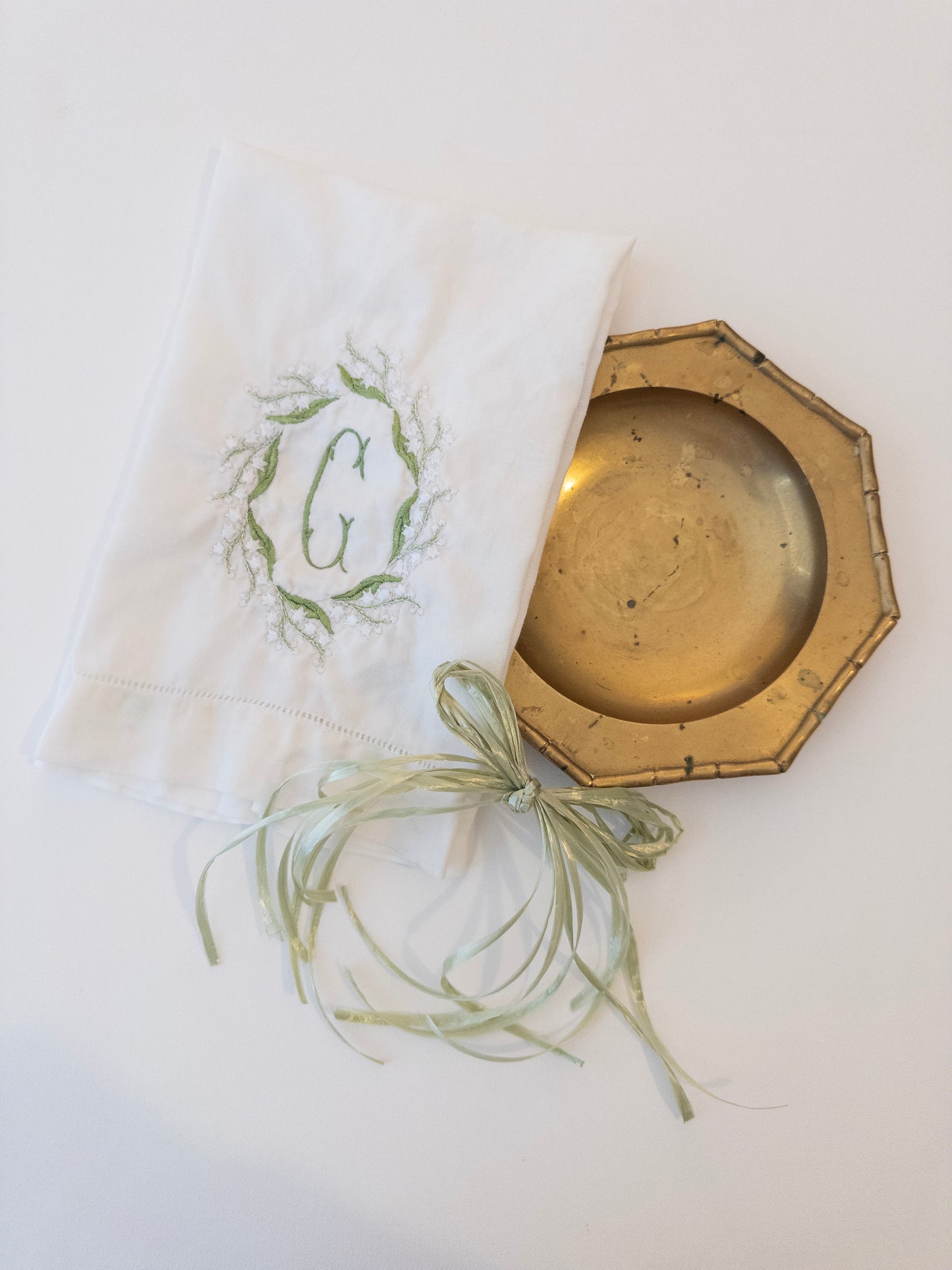 Linen Hemstitched Fingertip Towel